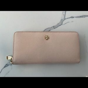Tory Burch Robinson Zip Continental Wallet